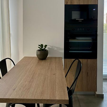 Industrial Loft Comfort Living Iraklio Exterior foto